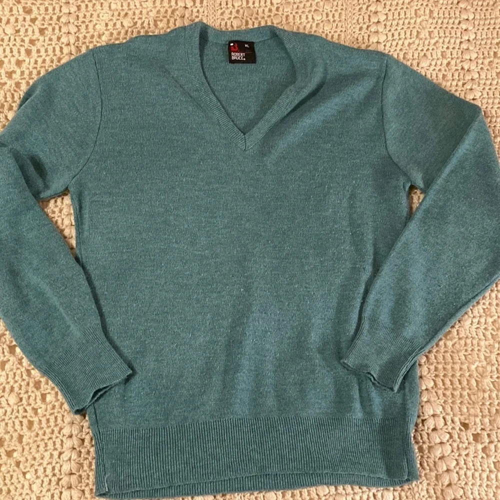1960’s vintage Robert Bruce acrylic sweater with Union label mens XL teal blue
